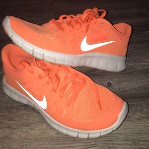 Nike tennis shoes
